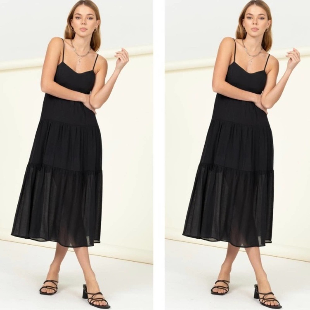 Smocked Sweetheart Tie Back Midi Dress